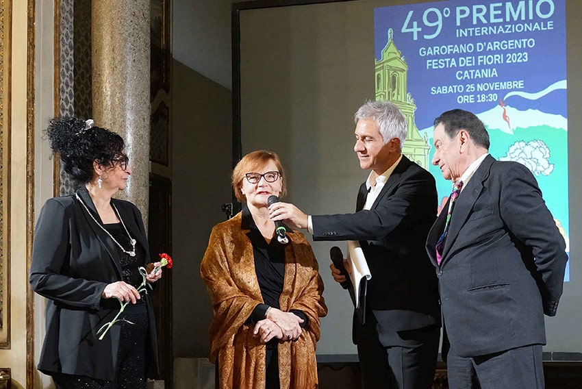 fn Garofano Argento 2023 Klara Biza min
