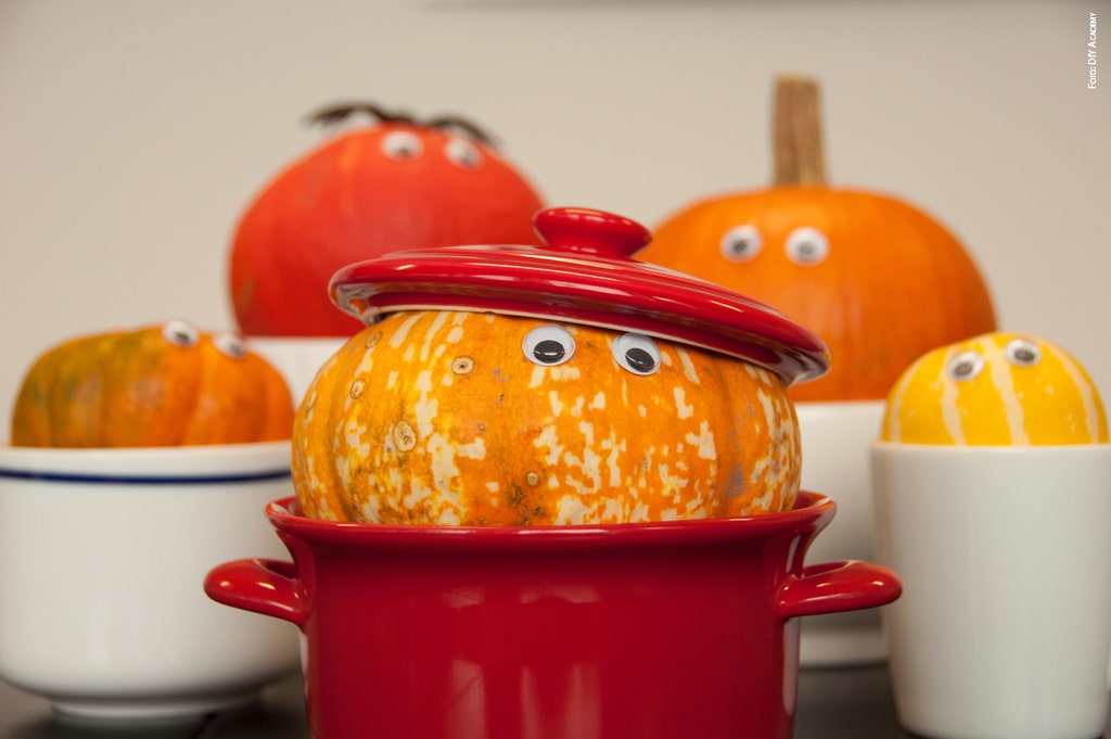negozio halloween zucche cartoon 02 foto copyright DIY Academy min