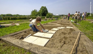 Dove finisce l&rsquo;erba: pavimentare in bellezza