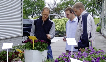 Professioni "intermedie" in calo: resistono solo gli agrotecnici